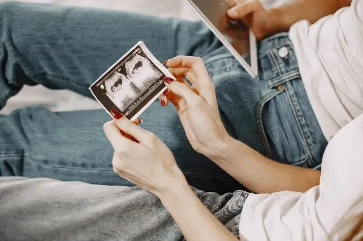 First ultrasound for pregnant women